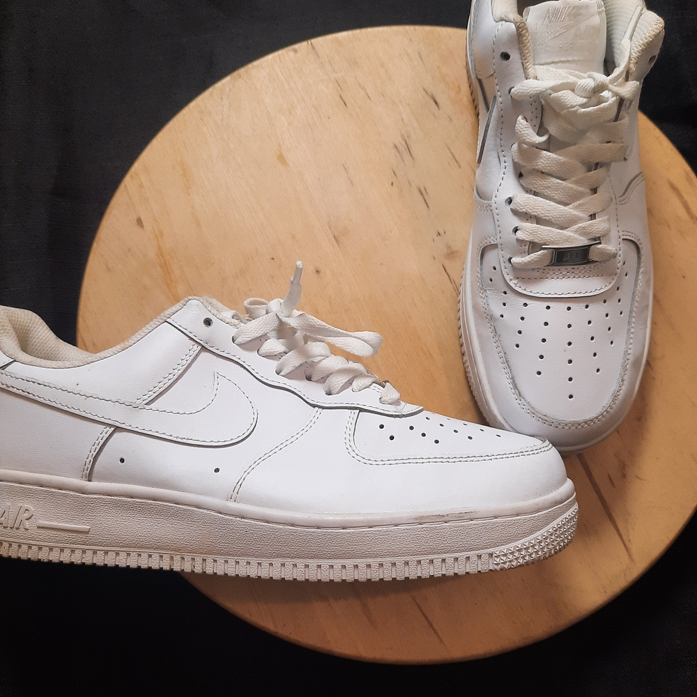 Nike AF 1 Classic White Men's Sneakers Size 9